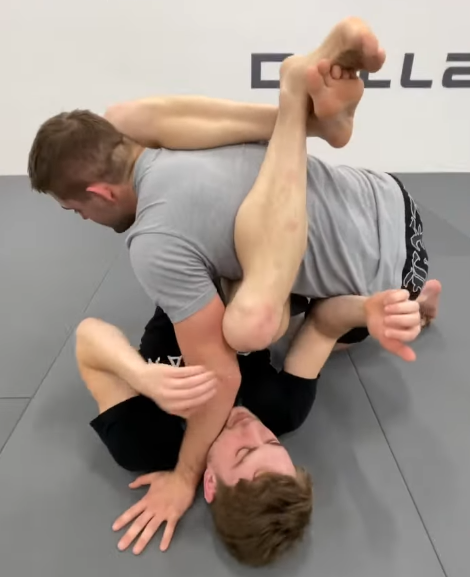 Triangle Choke Escapes